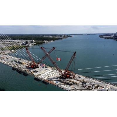 Trump amenaza con bloquear la apertura del nuevo puente que unirá Estados Unidos y Canadá