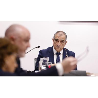 Óscar Chivite evita poner la mano en el fuego ni por María Chivite ni por Cerdán "ni por nadie"