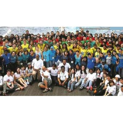 La embajada de Japón selecciona a un navarro para navegar en el Barco de la Juventud Mundial