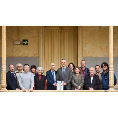 Cultura compone la gran síntesis del arte contemporáneo en Navarra en un libro de 635 páginas