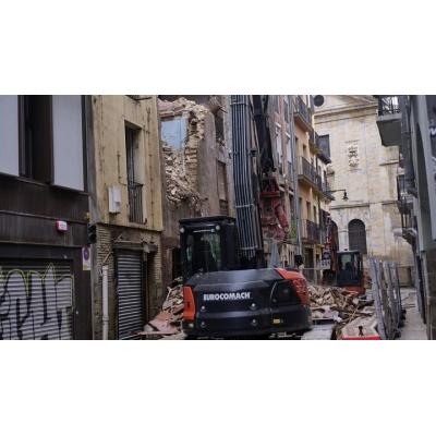 Comienzan los derribos en la calle Descalzos que darán paso a las primeras VPO del Casco Viejo de Pamplona