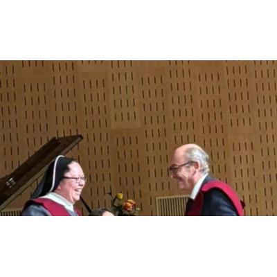 El Colegio Mayor Santa Clara concede la Beca Honor al alcalde de la Cendea de Cizur