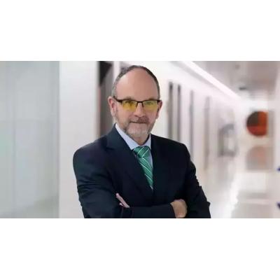 Francisco Leal Quiñones: "El dolor crónico disfuncional es fisiológico y medible. No es ni exageración ni debilidad"