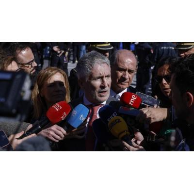 Marlaska dice que la Policía detectará los posibles fraudes en la regularización de inmigrantes