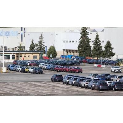 VW Navarra reactiva el contrato relevo y hará 93 fijos