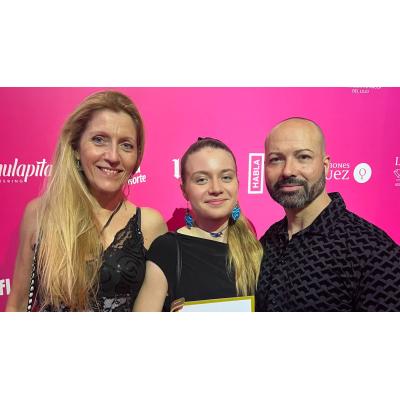 Una niña navarra, premiada por impulsar el cuidado del medioambiente desde sus redes sociales