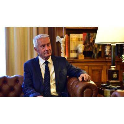 Imputado el ex primer ministro noruego Thrbjorn Jagland por sus contactos con Epstein