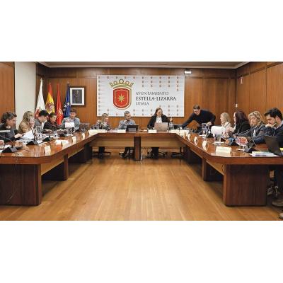 Choque en el pleno por la denuncia de la falta de médicos en el hospital