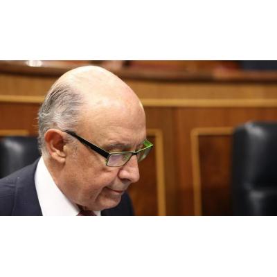 El despacho de Montoro camufló como prima de éxito los pagos de las gasísticas, según Hacienda