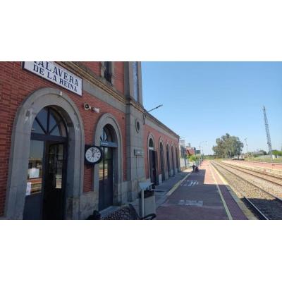 Muere un hombre al ser arrollado su vehículo por un tren en Talavera de la Reina