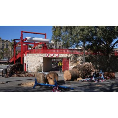 Muere una mujer por la caída del techo de una nave industrial en Barcelona por el temporal