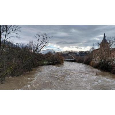 Activado el nivel de preemergencia por la crecida del río Elorz en Pamplona