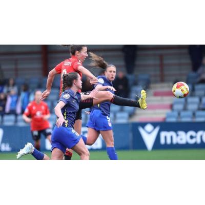 Lluvia, barro y victoria de Osasuna Femenino en Tajonar