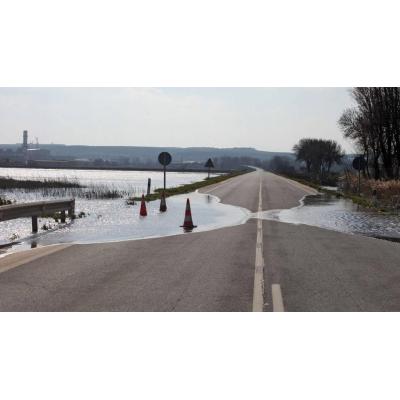 La crecida del Ebro pasará por Castejón al final de la tarde del domingo
