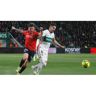 Así les hemos contado en directo el partido Elche - Osasuna en el estadio Martínez Valero