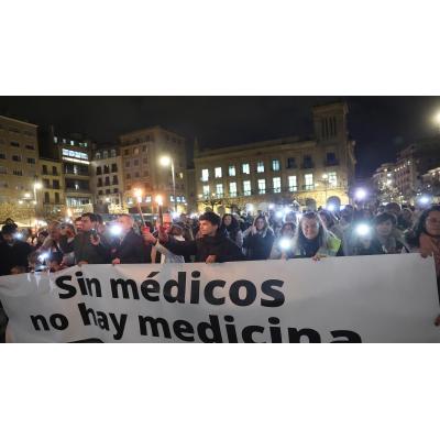 Los médicos vuelven a la huelga para pedir mejoras laborales