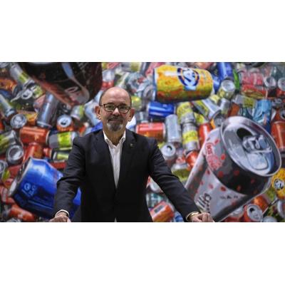Inauguración de la exposición 'Sobre aluminio', de Chuma Arguiñáriz