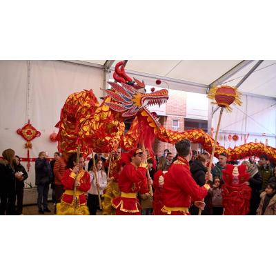 Un nuevo año chino al galope de caballo
