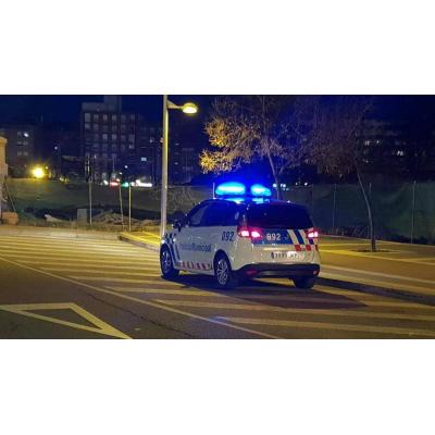 Detenido tras dar un puñetazo a su madre por despertarle a las siete de la tarde