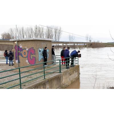 El Ebro tampoco deja daños en la Ribera, pero hoy vuelve la lluvia