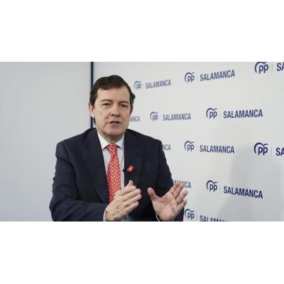 Castilla y León, reválida para un bipartidismo que busca frenar la sangría