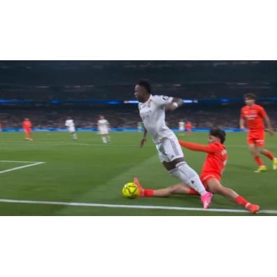 Penalti para el Real Madrid