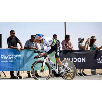 Evenepoel echa arena sobre Del Toro