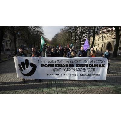 Sindicatos defienden un salario mínimo de 1.500 euros en Navarra