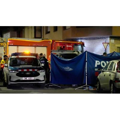Mueren cinco adolescentes en el incendio de un trastero en un edificio de viviendas en Manlleu