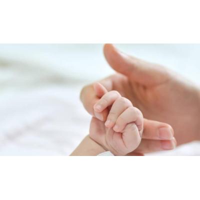 Los bebés están expuestos a muchos más "químicos permanentes" antes del nacimiento de lo que se creía