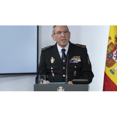 El 'número dos' de la Policía dice que renunció para no perjudicar el "buen nombre" del cuerpo y para defenderse "en condiciones"