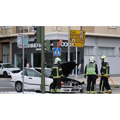 Arde un coche en Estella en un incidente sin heridos