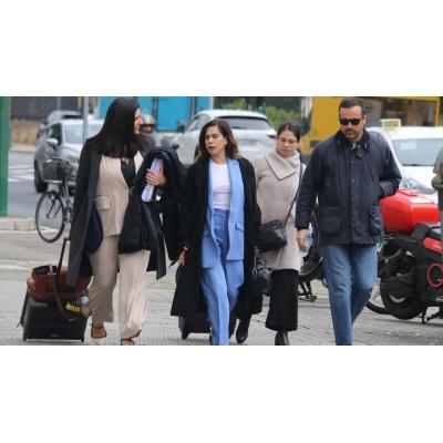 Confirman la multa de 5.700 euros a María León por su incidente con la Policía Local de Sevilla