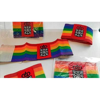 Brazaletes contra la LGTBIfobia en los eventos de este fin de semana
