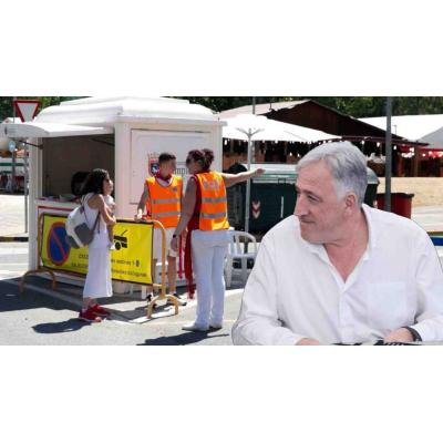 Asiron introduce el euskera como mérito para trabajar de “naranjito” en San Fermín y discrimina al 70% de los pamploneses