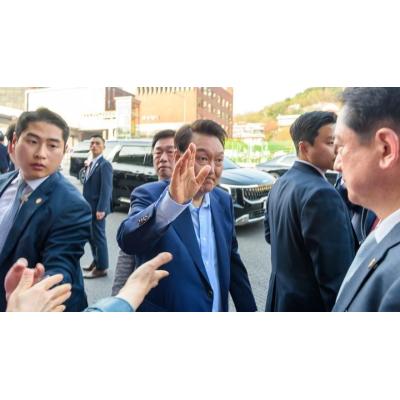 El expresidente surcoreano Yoon, condenado a cadena perpetua