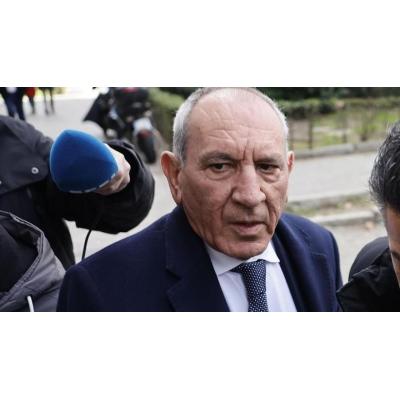 Interior pone protección a la mujer que denunció al ex número dos de la Policía