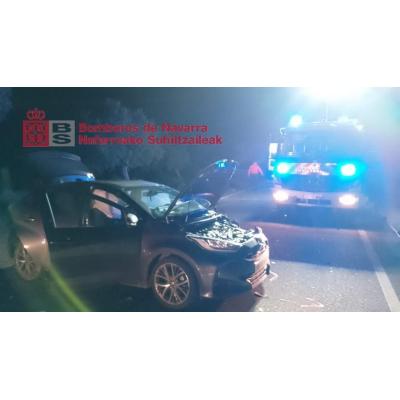 Cinco personas heridas tras una colisión múltiple en Cascante