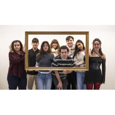 El Grupo de Teatro de la UPNA estrenará 'Pequeños episodios de fascismo cotidiano' el 18 de abril
