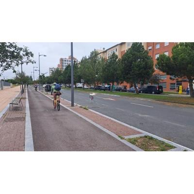 Pide ayuda policial con el candado de la bici y termina arrestado por quebrantar una orden de alejamiento