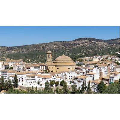 Montefrío, en Granada, sigue vigilada por la Guardia Civil tras el ataque con un hacha