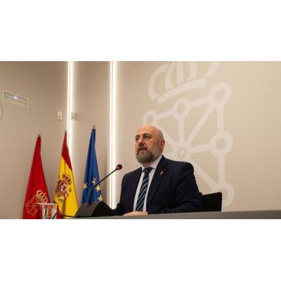 El consejero Arasti presenta el inicio de la Campaña de la Renta y Patrimonio 2025