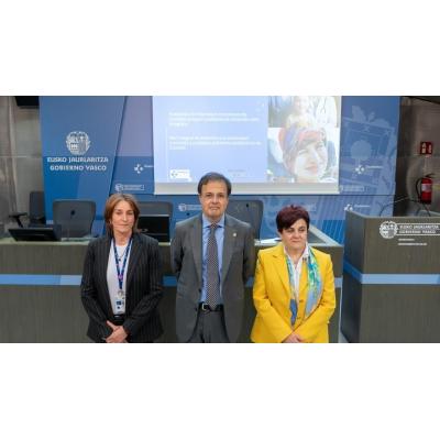 El consejero de Salud, molesto con el veto de los médicos a la mediación para evitar otra semana de huelga