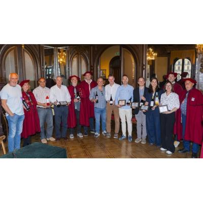 La Cofradía del Vino premia la calidad de la D.O. Navarra