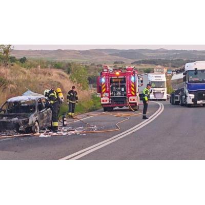 Sin heridos en el incendio de un vehículo en la NA-113 a la altura de Cintruénigo