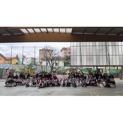 Fotos de la celebración del 50 aniversario de Larratz Dantzari Taldea de Burlada