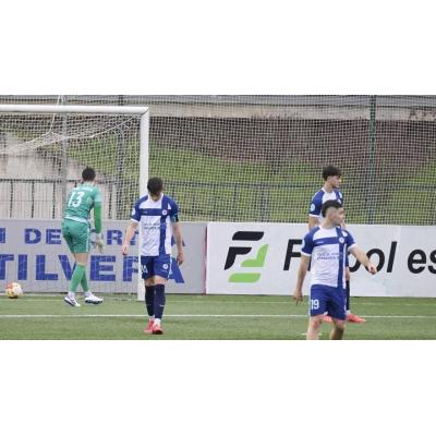 La Mutilvera agudiza su mal momento ante el Basconia (4-0)