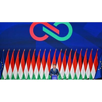 Magyar propone limitar el poder, volver a la UE y combatir la corrupción en Hungría