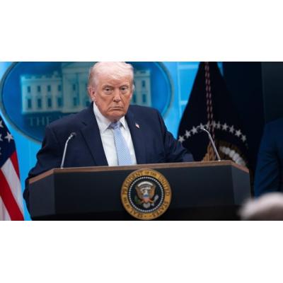 Trump afirma que "muchos barcos" se dirigen a EEUU a por petróleo tras el anuncio de su cierre en torno a Ormuz