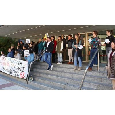 La primera jornada de huelga en INTIA es secundada por el 69% de los trabajadores afectados